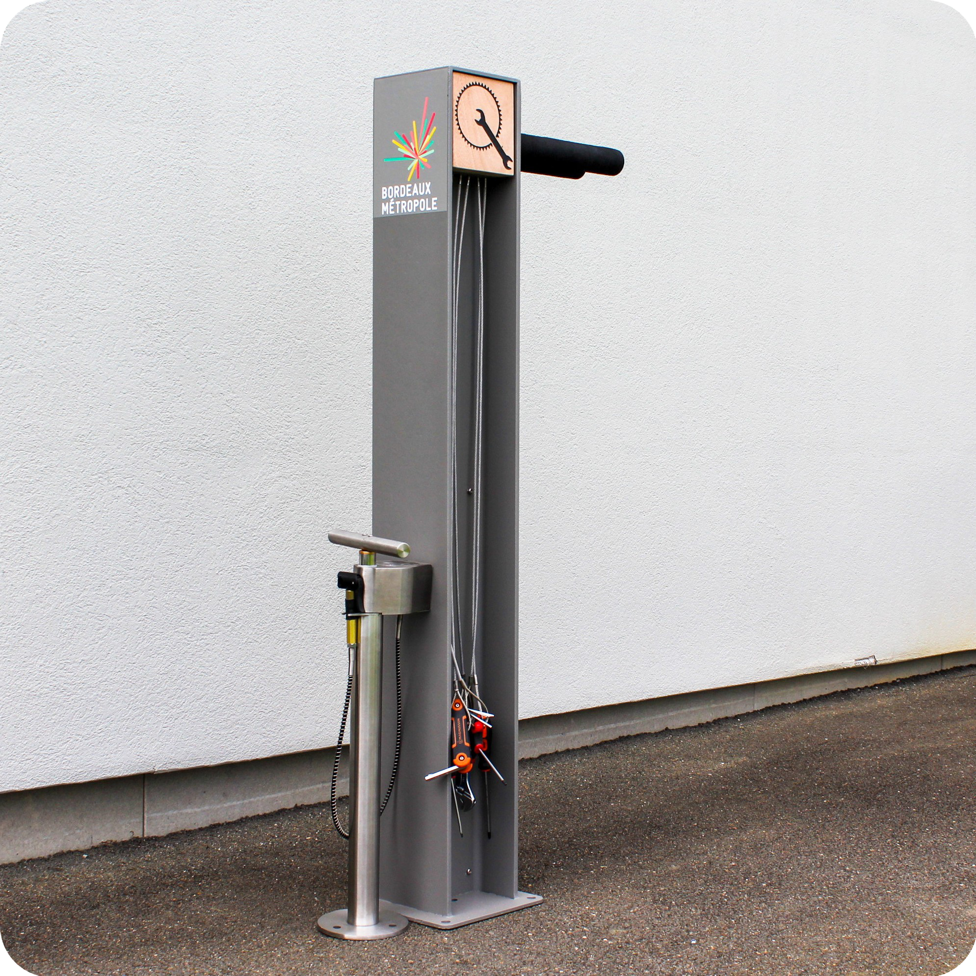station de réparation vélo